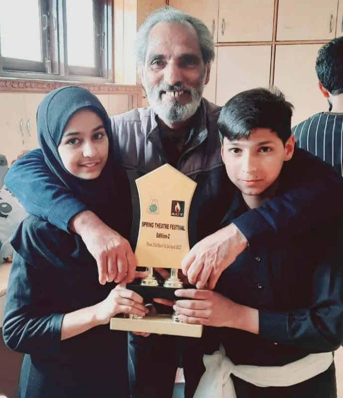 Javed has instilled in children the confidence to compete with various professional theatre groups at national & international levels. Pic: Shehjar Children's Theatre 30stades