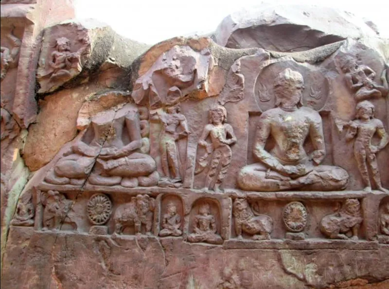 Jain sculptures of the second cave. Pic: Wikipedia 30stades