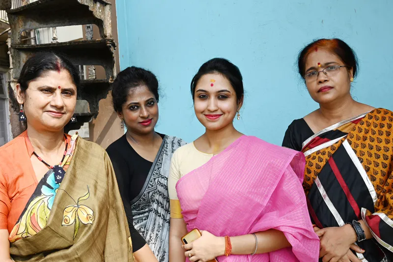 Women priests (from Left to Right): Subrata Acharya, Soma Chakraborty, Dattatriya Ghoshal and Keya Banerjee. Pic: Partho Burman 30stades