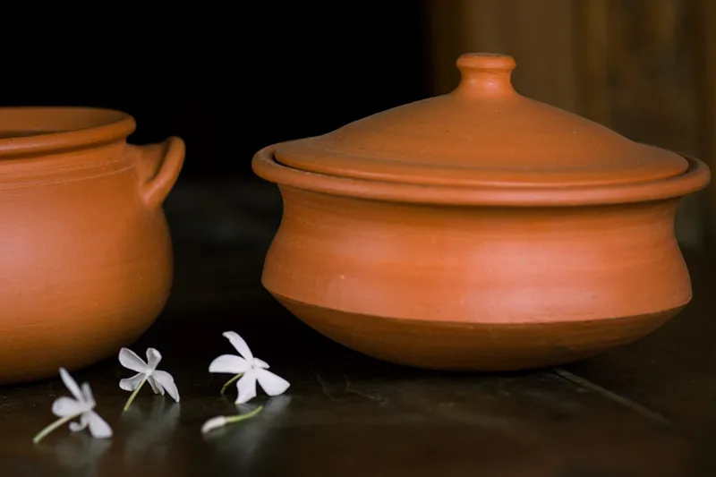 About 30% of the pottery is lost in damage during firing and drying stages. Pic: Earthen Browns 30stades