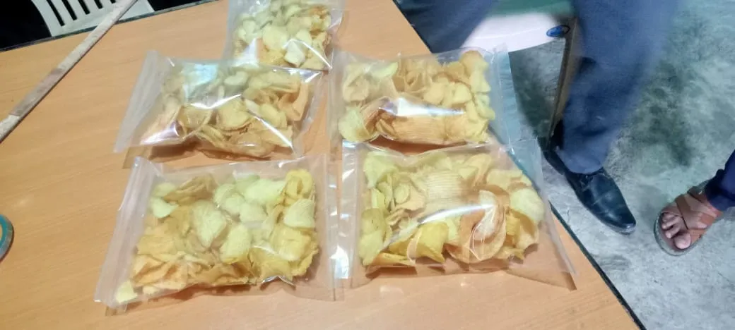 AAloo chips made by SHG women