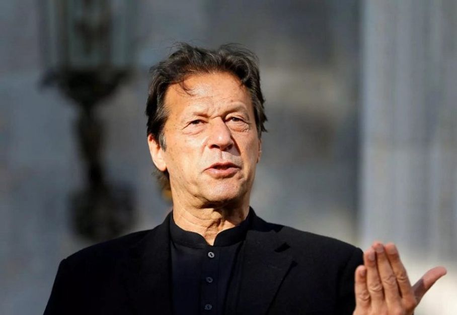 Pakistan s Election Commission Disqualifies Former PM Imran Khan On 