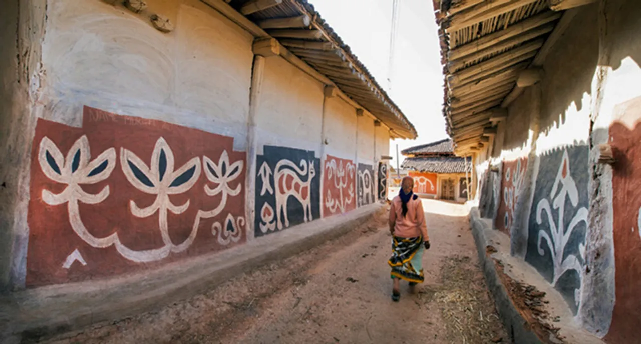 Jharkhand: Saving Khovar and Sohrai arts of 'painted villages'