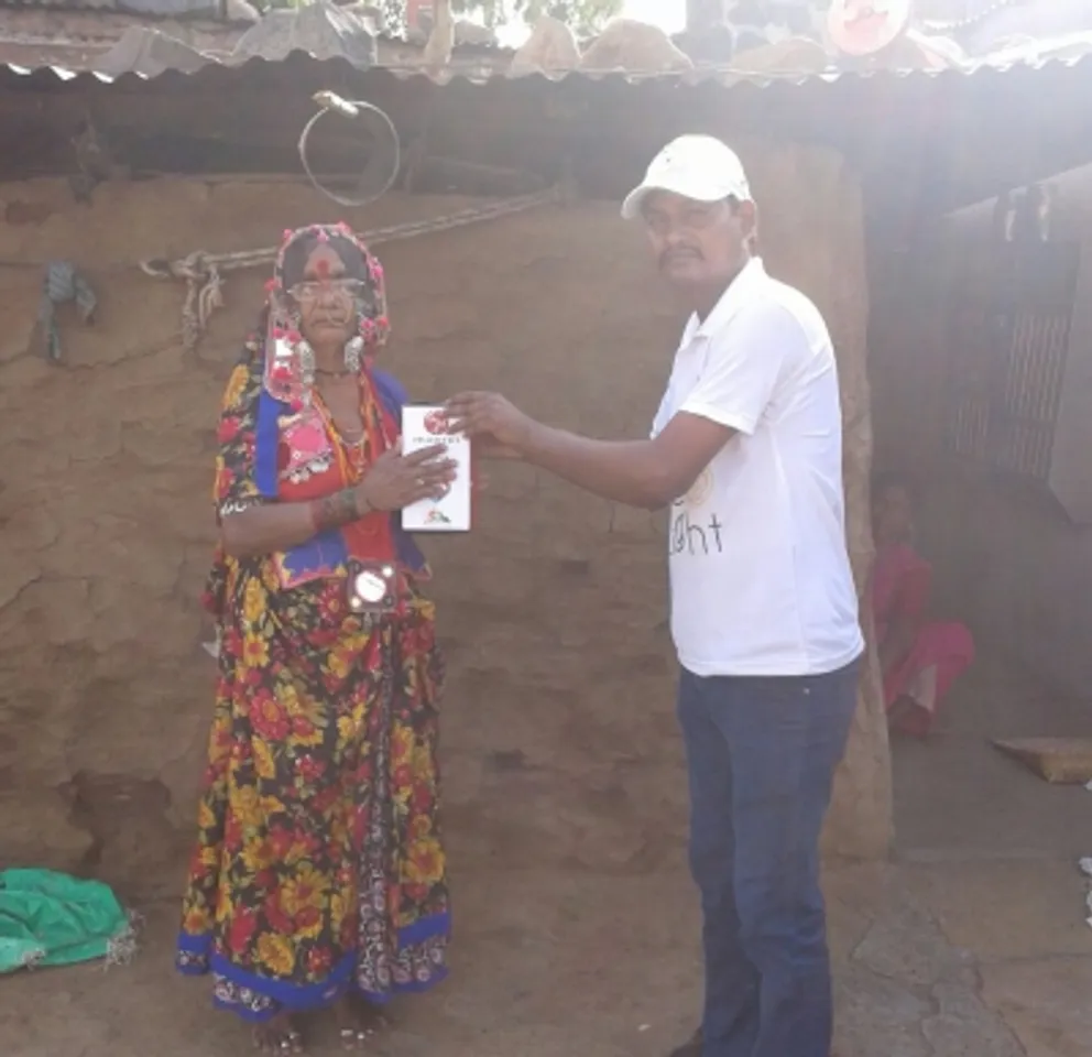Mantri S.E.V.A. Illuminates Rural Karnataka With Solar Bulbs