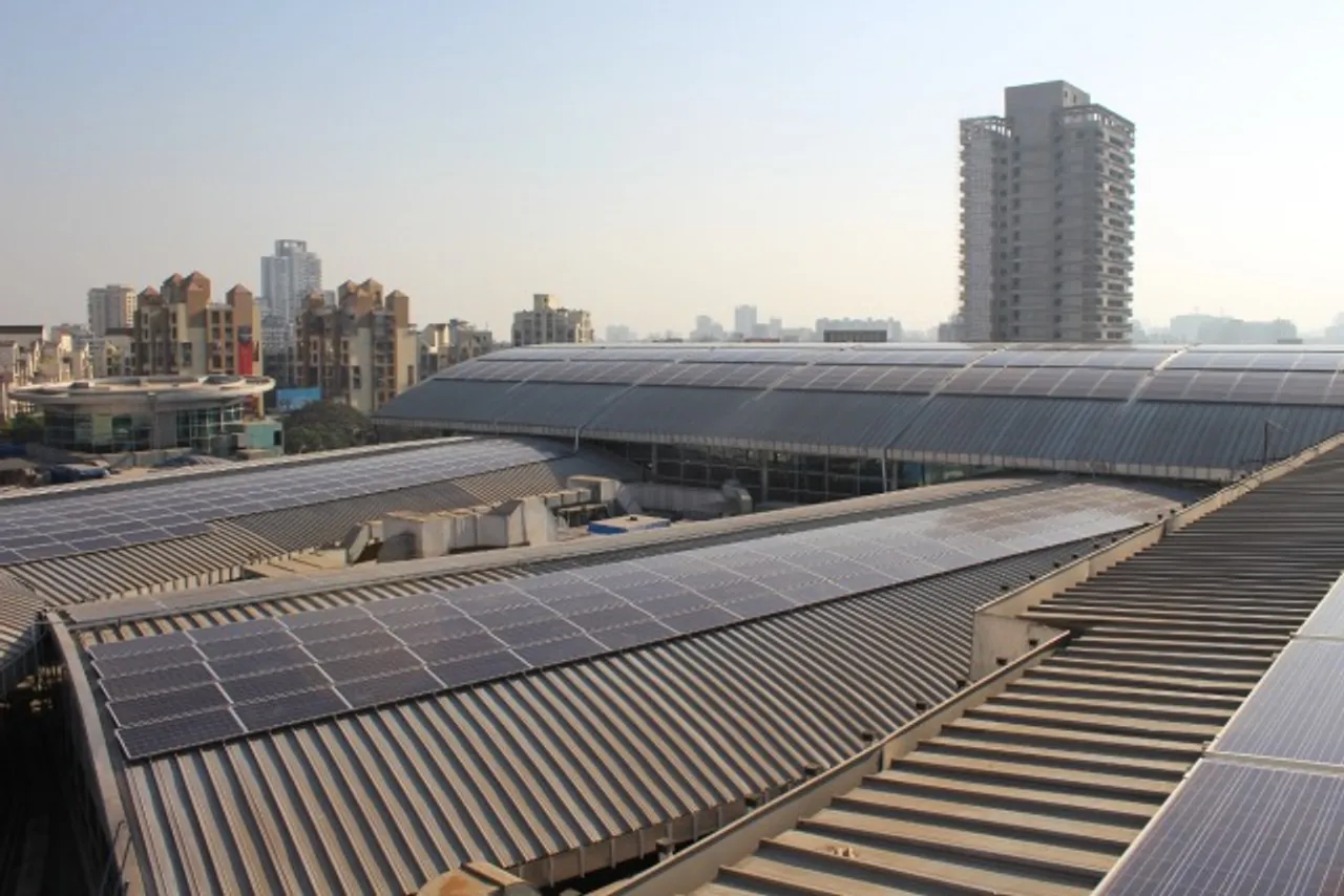 Viviana Mall Installs A Solar Power Plant On Its Rooftop