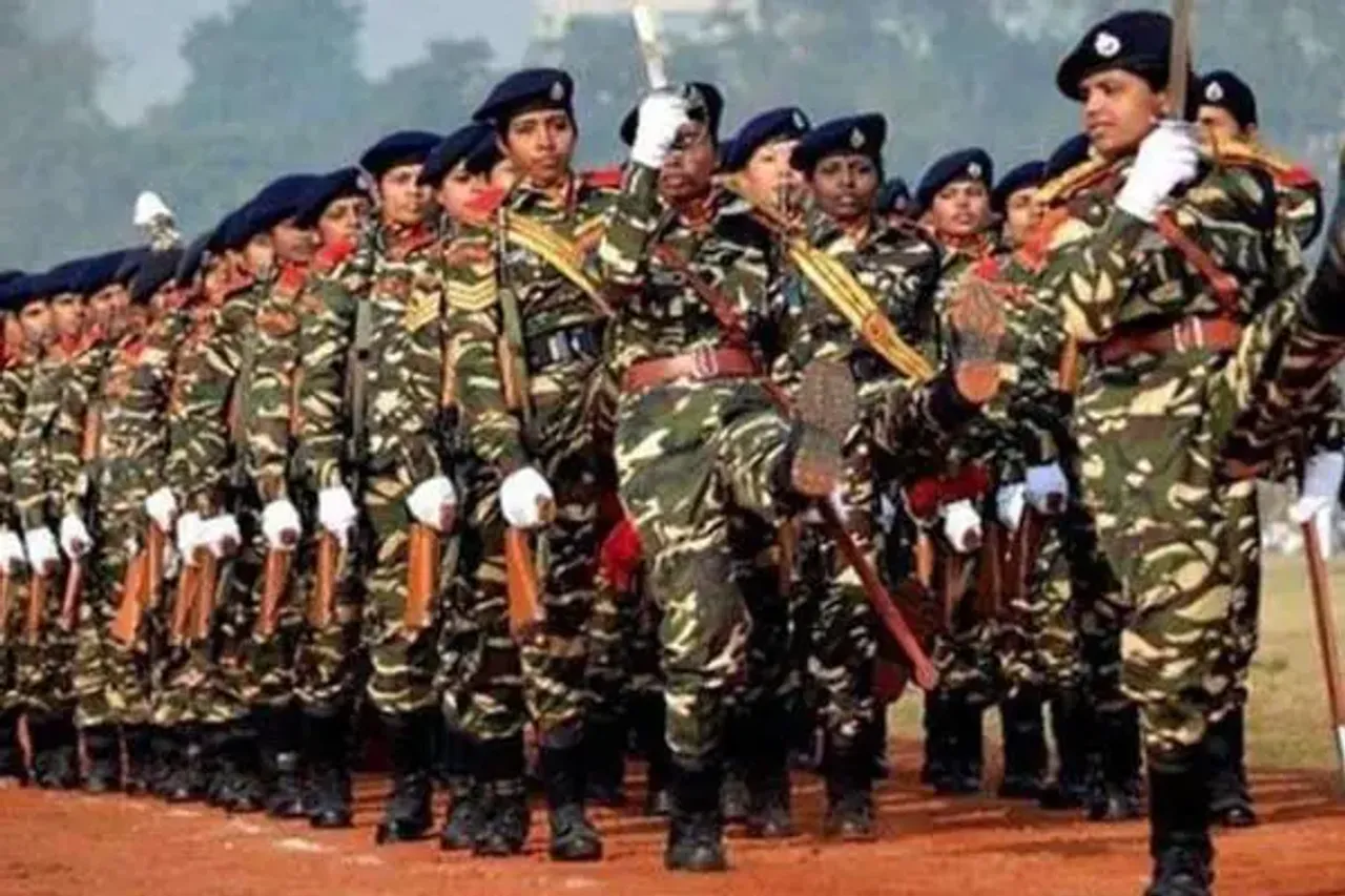 Indian Army: भारत में पहली बार 30 महिलाओं ने सेना में संभाली कमान