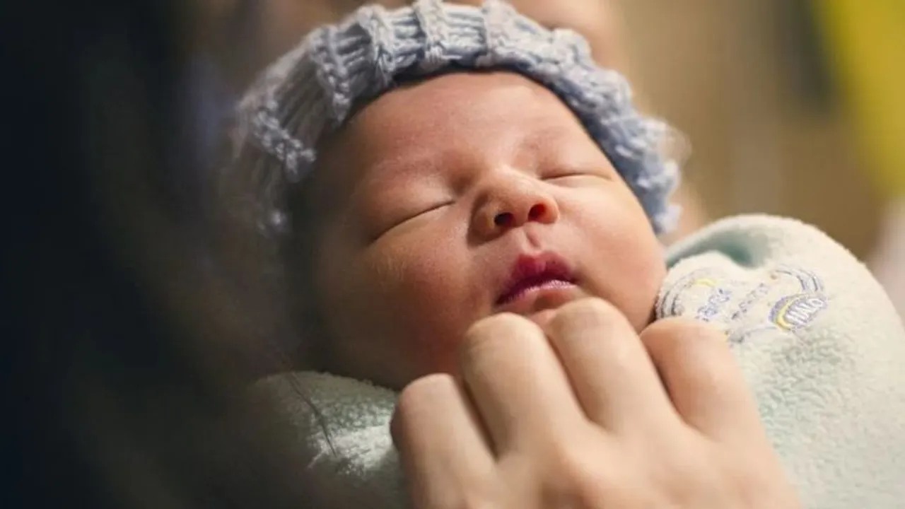 Myths About Babies:बच्चे का रोना उसे भूख लगना नहीं है, जानें अन्य मिथक
