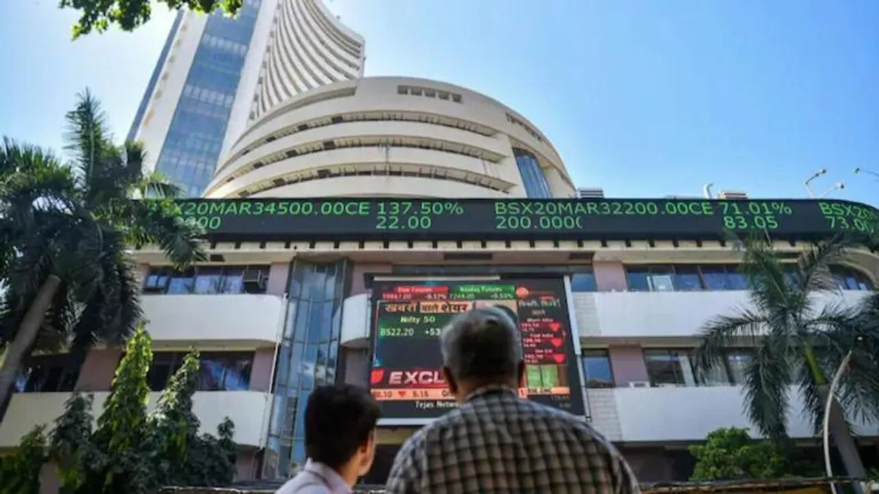 Sensex, Nifty advance on gains in IT, financial shares, global cues