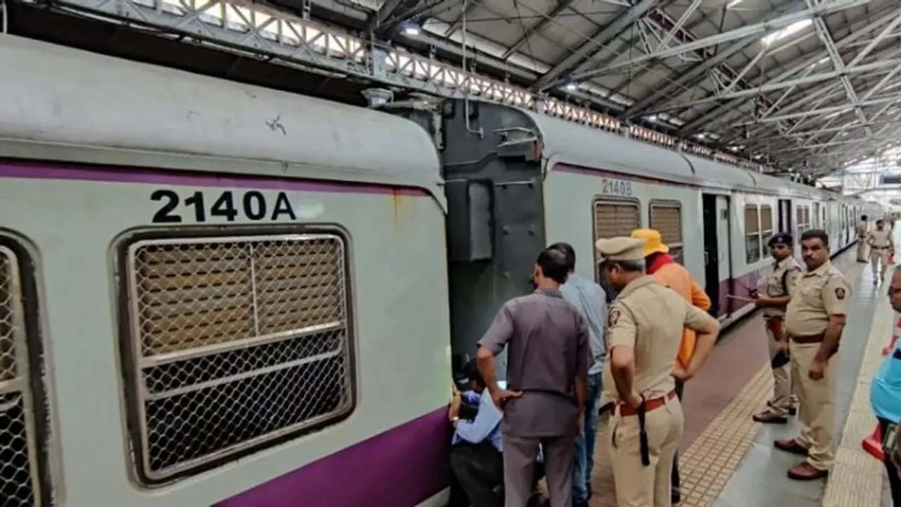 Technical problem delays local train services in Mumbai suburbs
