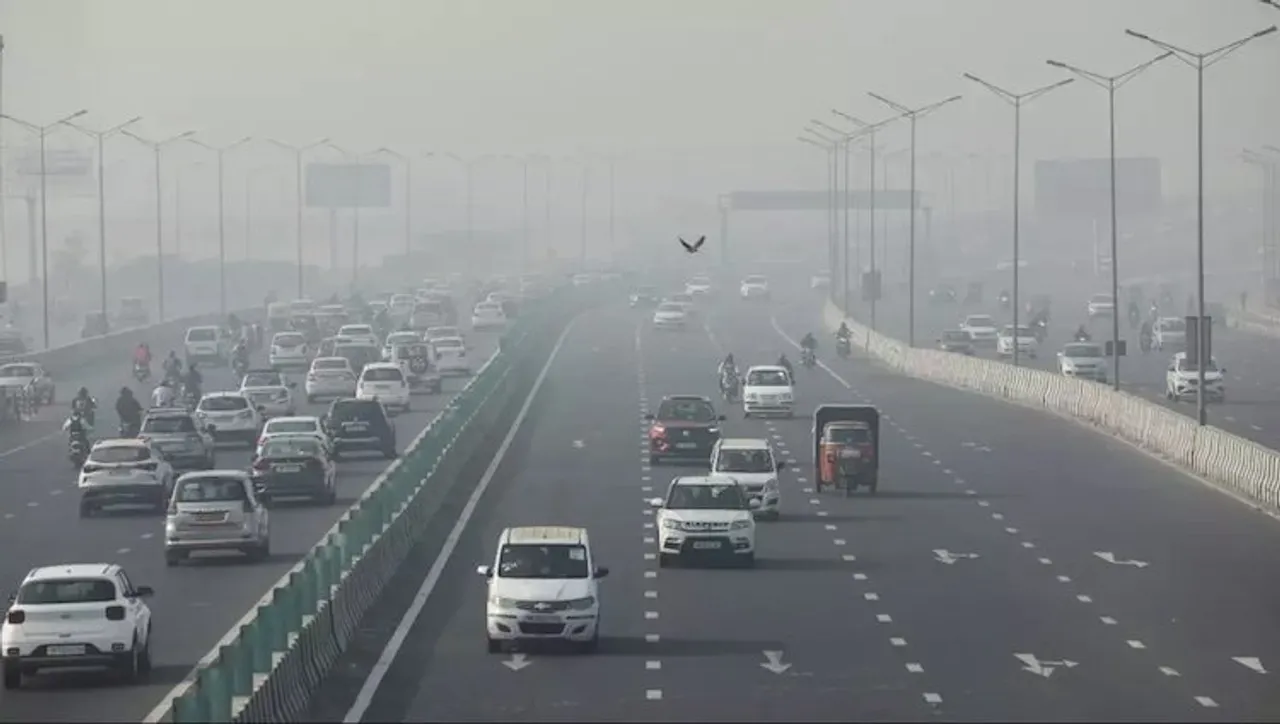 Delhi's air quality on Diwali not as bad as previous years; Reason â stubble burning yet to touch peak