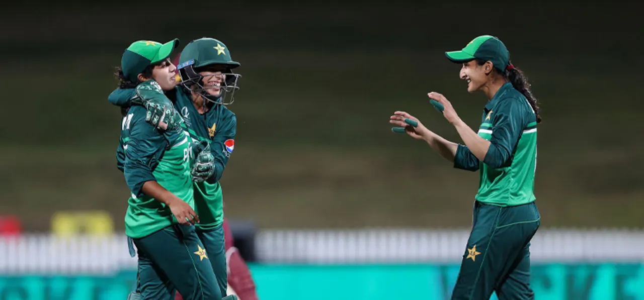 Pakistan let down by strike rate and pace bowling issues as veterans Bismah, Nida impress
