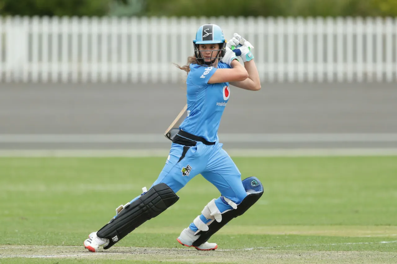 Laura Wolvaardt to continue with Adelaide Strikers in WBBL07
