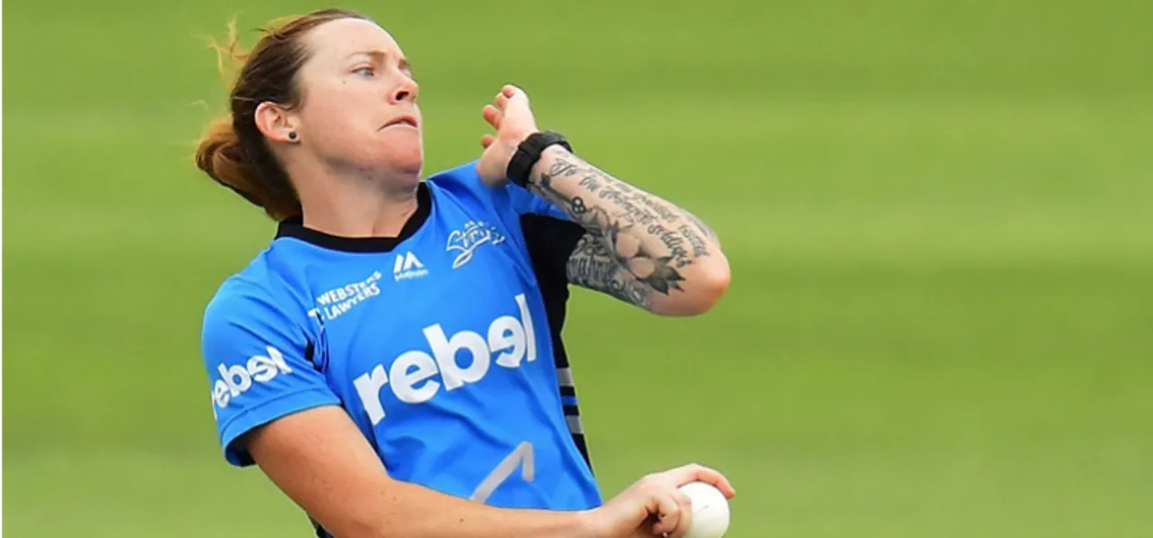 Sarah Coyte extends tenure with Adelaide Strikers ahead of WBBL07