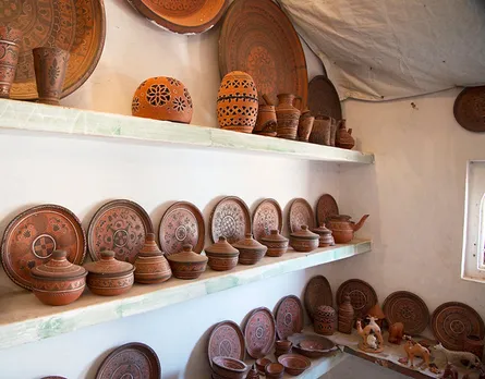 Khavda Pottery is made using Rann ki Mitti. Pic: Flickr 30stades