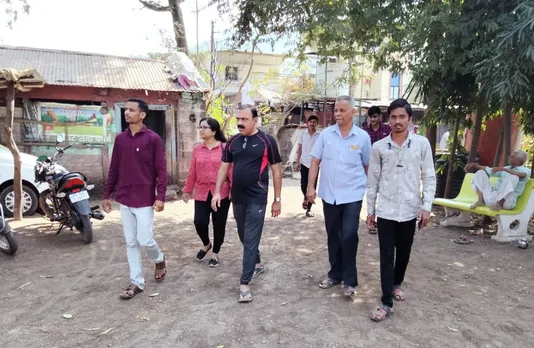 Actor Makrand Anaspure at Chivate Farm. Pic: courtesy Sudeep Chivate