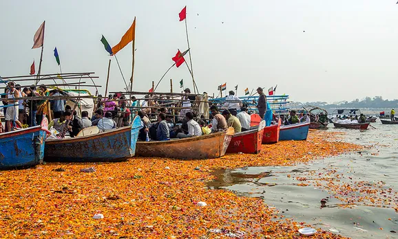 Temple flowers often end up in rivers and oceans, clogging water bodies and affecting both marine and human life. Pic: Flickr 30stades