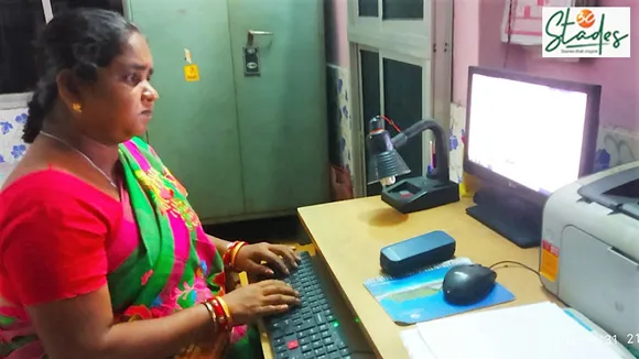 Malati Murmu editing a story for Falgun. Pic: Partho Burman 30 stades