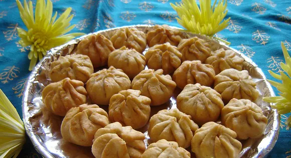 Fried modak: Instead of being steamed, the traditional modaks can also be fried. Pic: Flickr 30 stades
