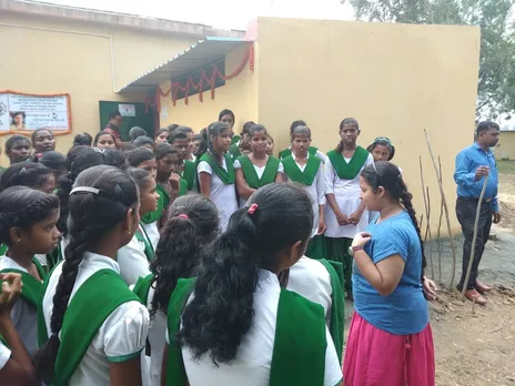 How Jharkhand schoolgirl Mondrita Chatterjee, once teased as ‘Sulabh Shauchalaya’, is leading a ‘Swachhata’ mission east singhbhum swaccha bharat narendra modi toilet construction in villages schools open defecation free 30 stades
