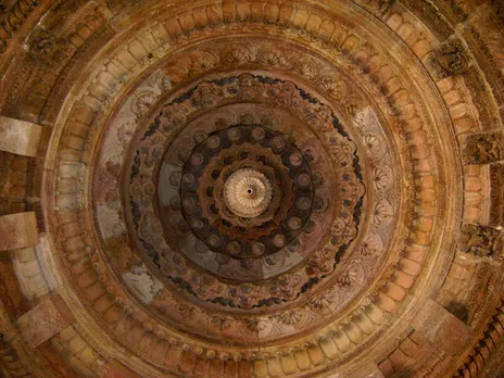 Carved ceiling of the Sabha Mandapa, the central element of the Modhera Sun Temple. Pic: Wikipedia/Hiren Patel 30stades