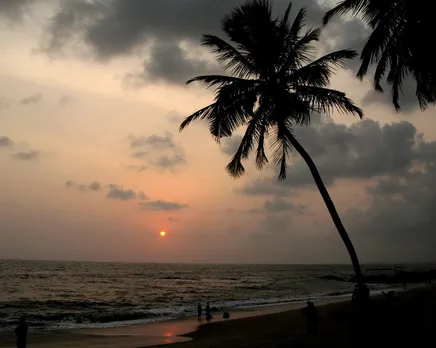 Kappad beach, 16 km from Kozhikode in Kerala, is also historic as Vasco-da-Gama landed here in 1498. Pic: Flickr 30 stades