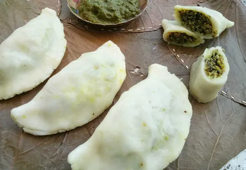 Dal pitha are steamed rice dumplings filled with dal. 