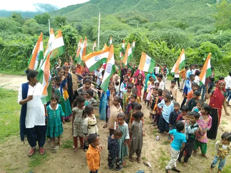 Independence Day celebration with students of Sakhiyon Ki Badi. Pic: Jan Chetna Sansthan 30stades