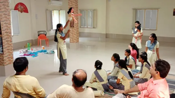 Puppetry workshop being held at a school. Pic: Bongopootool 30stades