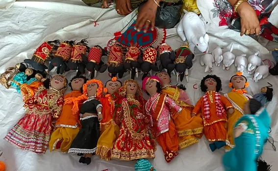 Bhojpur Mahila Kala Kendra has trained over a lakh women in making handicrafts and has connected them with the market. Pic: BMKK 30 STADES