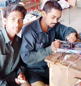 Vijay (Right) is training on the job currently and is paid Rs 6,000 per month. Pic: Udyogini 30stades