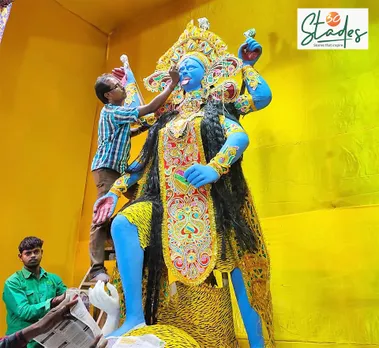 Chandan Chand working on a clay idol of Goddess Durga. Pic: Partho Burman 30stades