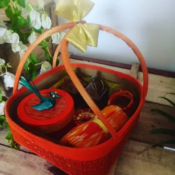Thamboolam basket, given as return gifts on weddings. Pic: through Kottanz