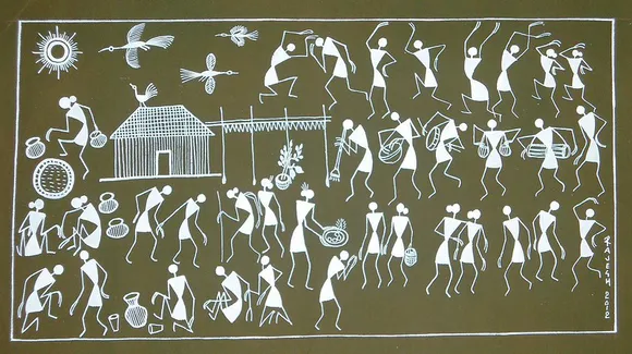 The fabric for Warli painting is prepared by giving it a light wash with dung or red earth and then painting is done. Pic: Flickr