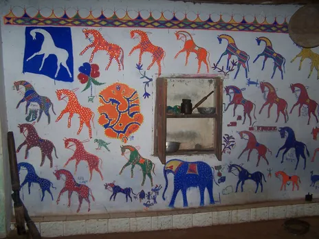 Pithora wall art at a Rathwa tribal home in Gujarat. Pic: Flickr 30stades