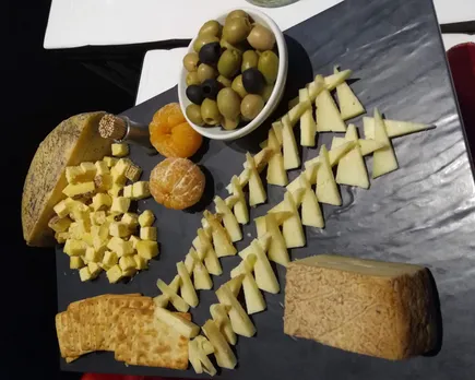 Cheese board. Pic: Kase Cheese 30stades