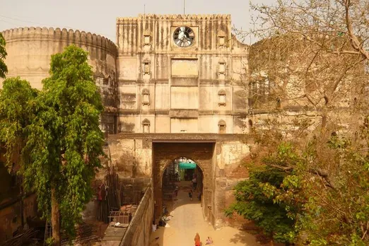  Entrance of Bhadra Fort in the walled city of Ahmadabad. Pic by Danish Kinariwala, UNESCO. 