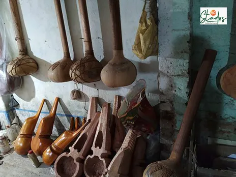 Rubab, Sitar and other unfinished musical instruments at a Dadpur unit. Pic: Vanita Tiwari  30 stades