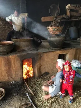 Deepak is working with dyes (boiling in the cauldron) while his father Suraj Narain Titanwala is adding wood to fire. Pic: Deepak Titanwala 30stades