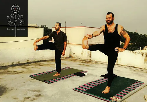 Jeremy ‘Jai’ Oltmann (right) is a certified yoga instructor & offers three yoga walks on the history of yogis in Varanasi. Pic: Varanasi Walks 30stades