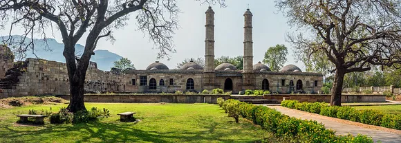  Sahar ki Masjid at the Champaner-Pavagadh Archaeological Site. Pic: Flickr 