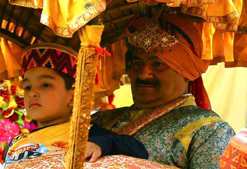The current king of Kullu, Maheshwar Singh, at the Dussehra celebrations. Pic: Flickr 