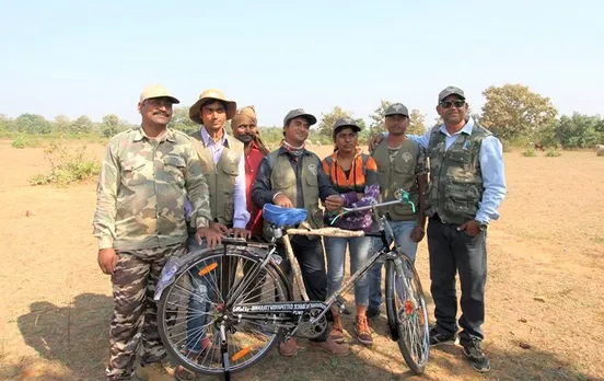 Pardhi forest guides who were once dependent on hunting for a living. Pic: Facebook/lastwildernessfoundation 30 stades