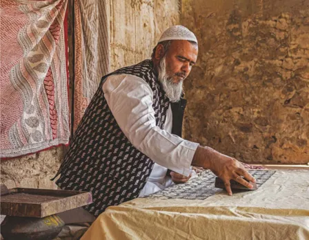 Bagh Print: How Khatris are keeping the 500-year craft alive along with MP’s tribals , mohammad bilal khatri, madhya pradesh, bagh river, dhar district, hand block printing, chippa, 30 stades