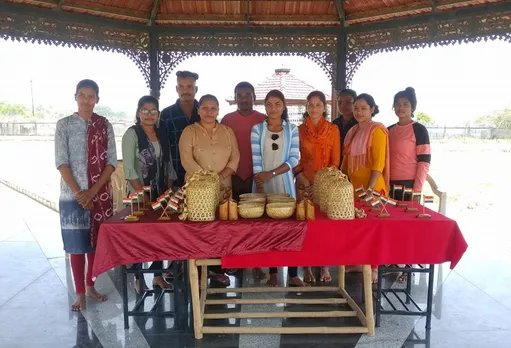 Minakshi Walke gave a 40-day training in bamboo handicrafts in Gadchiroli, Maharashtra. Pic: Abhisaar Innovatives 30stades