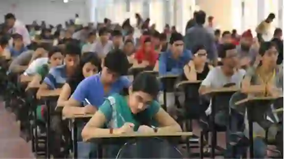 NEET Exam Controversy: ब्रा निकलवाकर दिलवाई परीक्षा, जानिए पूरा मामला