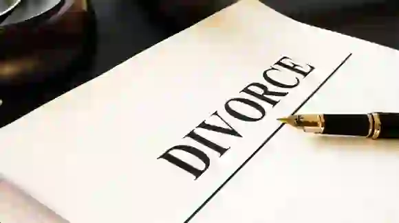 Divorce Conditions: तलाक किन परिस्तिथियों में ले सकती हैं, जानिए यहाँ