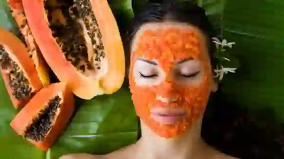 Papaya Beauty Hacks: पपीता है आपके ब्यूटी प्रॉब्लम का नेचुरल सोल्युशन