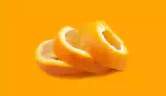 Orange Peel Facemask: ग्लोइंग स्किन के लिए 5 होममेड संतरे के छिलके के फेस पैक