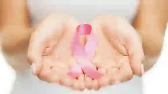 Cervical Cancer Symptoms: सर्वाइकल कैंसर के संकेत जानिए