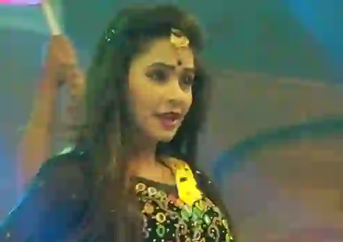 Trisha Kar Madhu New Song : भोजपुरी एक्ट्रेस तृषा कर की वायरल वीडियो के बाद बॉयफ्रेंड के साथ किया सांग रिलीज़